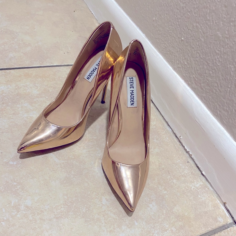 Rose-Gold Steve Madden heels